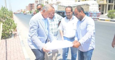 صور.. جولة لمحافظ البحر الأحمر لمتابعة أعمال الإنشاءات بمشروعات فى الغردقة