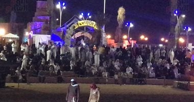 صور.. حرف مصر القديمة تنعش ليالى سوق عكاظ بالسعودية