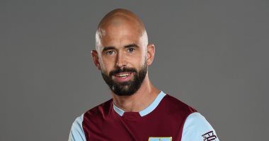 ديفور يترك بيرنلى ويعود إلى بلجيكا