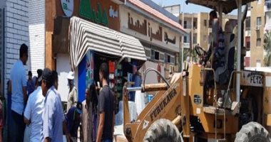 الشرطة تطيح بالتعديات على أملاك الدولة والزراعات بربوع الجمهورية.. مدرعات وتشكيلات أمنية تؤمن إزالة التعديات.. استعادة مئات الأفدنة وعودة الحياة لضفاف النيل.. الحملات تصل للساحل الشمالى والمدن الجديدة..صور
