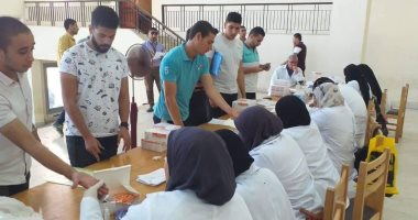 رئيس جامعة كفر الشيخ: فيروس سى ضمن الكشف الطبى على الطلاب الجدد