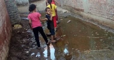 شكوى من غرق حارة مسجد الهداية بروض بمياه الصرف الصحى