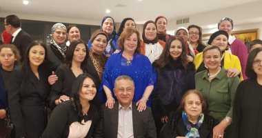صور.. سفير مصر باستراليا يقيم حفل وداع لطاقم السفارة والجالية بكانبرا