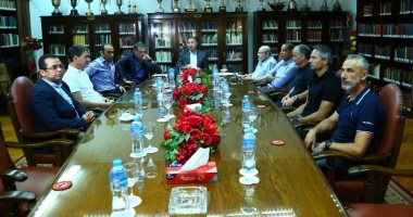 الخطيب يعقد جلسة خاصة مع فايلر قبل المؤتمر الصحفى
