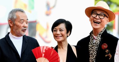 صناع فيلم الأنيميشن Ji Yuan Tai Qi Hao على السجادة الحمراء لمهرجان فينسيا 
