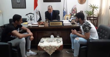 تعليم القاهرة يكرم أعضاء منتخب مصر لكرة اليد من طلاب العاصمة