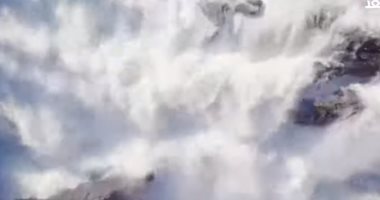 تحذيرات: أطول شلال فى الإكوادور يجف تماما