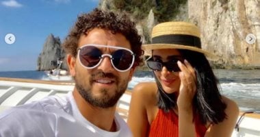 حسام غالى فى نزهه بإيطاليا قبل دورة الجونة الودية