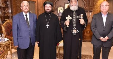 البابا تواضروس يستقبل النائب البطريركى للسريان الأرثوذكس بالكاتدرائية