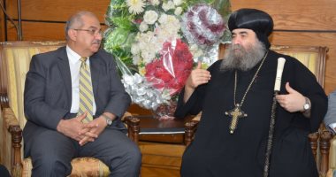 صور.. رئيس جامعة أسيوط يستقبل الأنبا يوأنس ووفدًا من مطرانية الأقباط الأرثوذكس