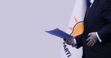 صحيفة تركية: مسئولون يعتزمون الاستقالة من حزب العدالة والتنمية لصالح أحزاب جديدة