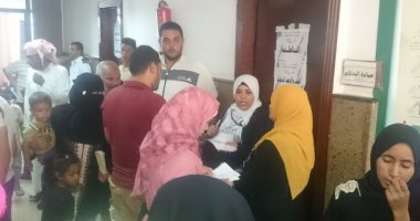 صور.. قافلة جامعة المنصورة المُتكاملة تقدم خدماتها لأهالى سيناء