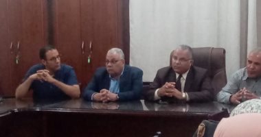 مدير تعليم الإسماعيلية يؤكد أهمية المشاركة المجتمعية استعدادا للعام الدراسى