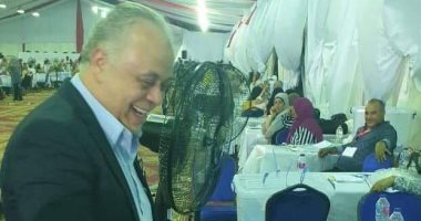 أشرف ذكي يدلي بصوته في الانتخابات التكميلية بالزمالك