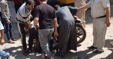صور .. إصابة مسن بقطع جزء من وجهه بسبب بيارة مفتوحة فى مدينة بوكبير 