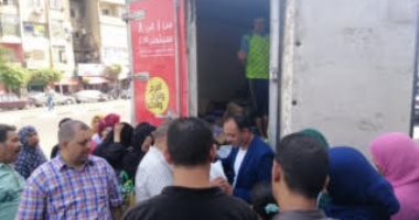 صور.. التموين تطلق قوافل متحركة لطرح المستلزمات المدرسية 