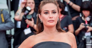 هند صبرى تدعم فيلمها "نورا تحلم" فى مهرجان تورنتو السينمائى
