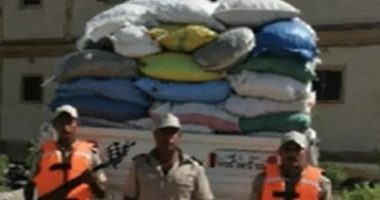 الشرطة تطيح بالتعديات والإشغالات ببحيرة البرلس فى كفر الشيخ