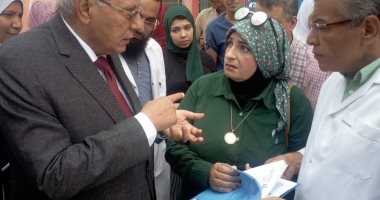 صور.. محافظ الدقهلية فى جولة تفقدية بمستشفى شربين