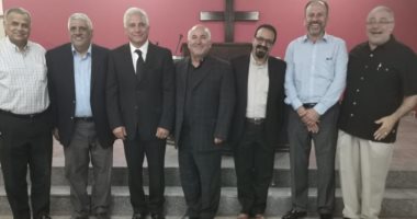 مجمع الكنائس الإنجيلى الأردنى يختار القس حابس النعمات رئيسا للمجمع 