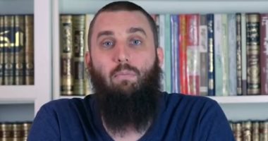 السعودية تُكلف حفيد مؤسس السويد بإلقاء محاضرات عن الإسلام بالحرم النبوى