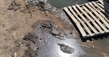 أهالى المسلمية بصان الحجر فى محافظه الشرقية يشكون سوء حال الصرف الصحى
