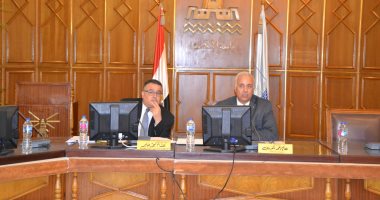 رئيس جامعة الإسكندرية يشدد على الانتهاء من الجداول الدراسية قبل بداية العام الدراسى