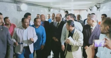 صور.. محافظ القاهرة يفتتح نفق مشاة أحمد عصمت وقاعة الاجتماعات بحى المطرية