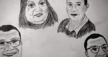 صيدلى يبرز موهبته الفنية برسوماته بالقلم الرصاص