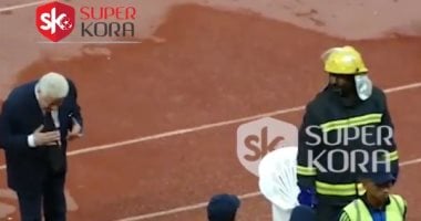 نزل رجلك واقعد كويس.. شاهد بعيون سوبر كورة مرتضى منصور يؤدب مشجع زملكاوى