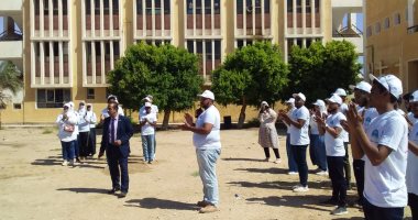 صور.. جامعة أسوان تنظم معسكرا طلابيا بقرية المنصورية لتطوير العشوائيات