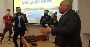 صور.. محافظ الوادى الجديد يشارك بالمؤتمر الدولى للنهوض المستدام للتمور بالقاهرة