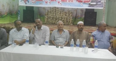 صور.. رئيس مدينة إسنا يشهد حفل تكريم حفظة القرآن الكريم ويشيد بالمحفظين