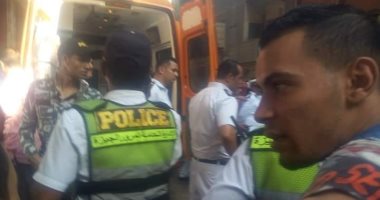 6 سيارات إسعاف لنقل المتوفين والمصابين للمستشفيات بحادث محور صفط اللبن..صور