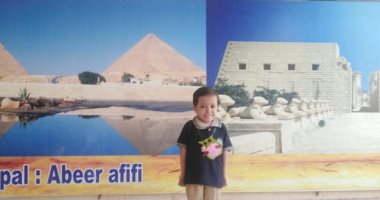 أول يوم مدرسة.. شريف يشارك بصورة ابنه مالك فى أول يوم Kg1