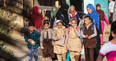 عودة الدراسة.. تلاميذ رياض الأطفال والصفوف الأولى يتوافدون على مدارس الجيزة