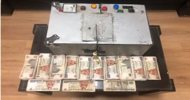 ضبط أجنبيين ينصبان على المواطنين بزعم تحويل الجنيه لدولار