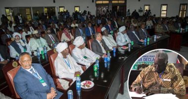 حمام السلام يحط على السودان.. المجلس السيادى ينجح فى إبرام اتفاق مع الحركات المسلحة على وقف إطلاق النار.. سلفا كير بعد رعاية الاتفاق: الأجواء مواتية للحوار.. وتحالف الجبهة الثورية يرحب بطى صفحة الحرب
