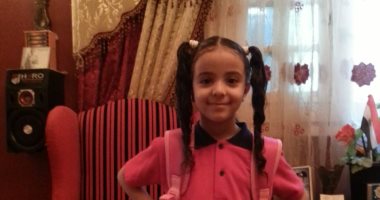 أول يوم مدرسة.. والد ساندى من الاسكندرية يشارك بصورها