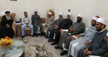 قافلة مجمع البحوث الإسلامية بـأسوان تختتم فعالياتها بجولات ميدانية ولقاءات توعوية