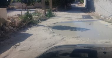 شكوى من كسر ماسورة مياه فى الكيلو 36 طريق الإسكندرية مطروح
