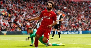 نجم ليفربول السابق: محمد صلاح ومانى مصدر إلهام لأطفال أفريقيا