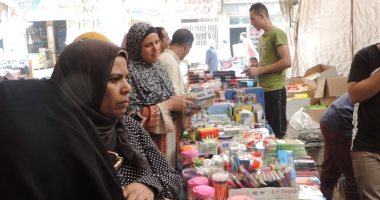 صور.. مديرية أمن المنوفية تنظم معارض للمستلزمات المدرسية بأسعار مخفضة