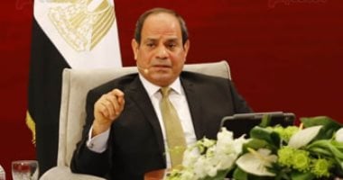 السيسي عن تطوير التعليم: "الدولة لوحدها مش هتنجح ولازم المجتمع يكون متعاون".. فيديو