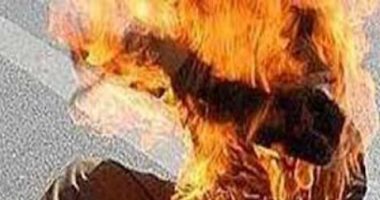 مواطن تركى يحرق نفسه.. وصحيفة: إهمال المستشفيات حال دون إسعافه
