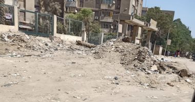 صور.. شارع الملكة ببولاق نموذج للإهمال "قمامة وإشغالات وموقف عشوائى"