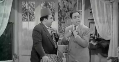 إسماعيل ياسين يعارض الشاعر إيليا أبو ماضى ويغنى "لست أدرى".. فيديو 