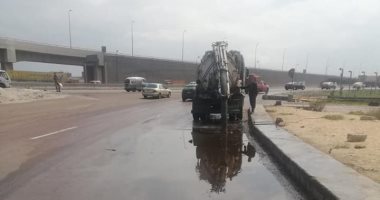 غرب الاسكندرية تكثف أعمال تطهير الشنايش استعداداً للشتاء.. صور