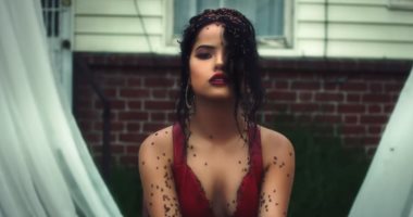 فيديو و كلمات.. بيكى جى تطلق كليبها الجديد "Secrets" 