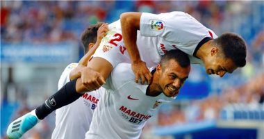 اشبيلية يتصدر ترتيب الدوري الاسباني بهدف ضد الافيس.. فيديو